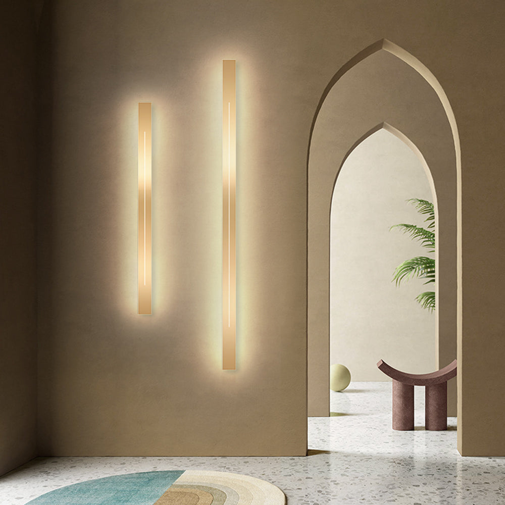 Azini | Sleek Geometric Vertical Rectangle Acrylic Wall Light