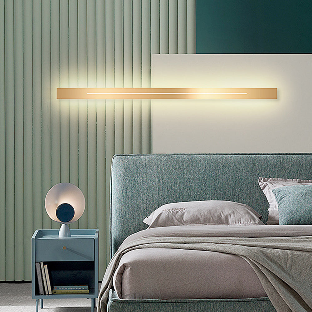 Azini | Sleek Geometric Vertical Rectangle Acrylic Wall Light