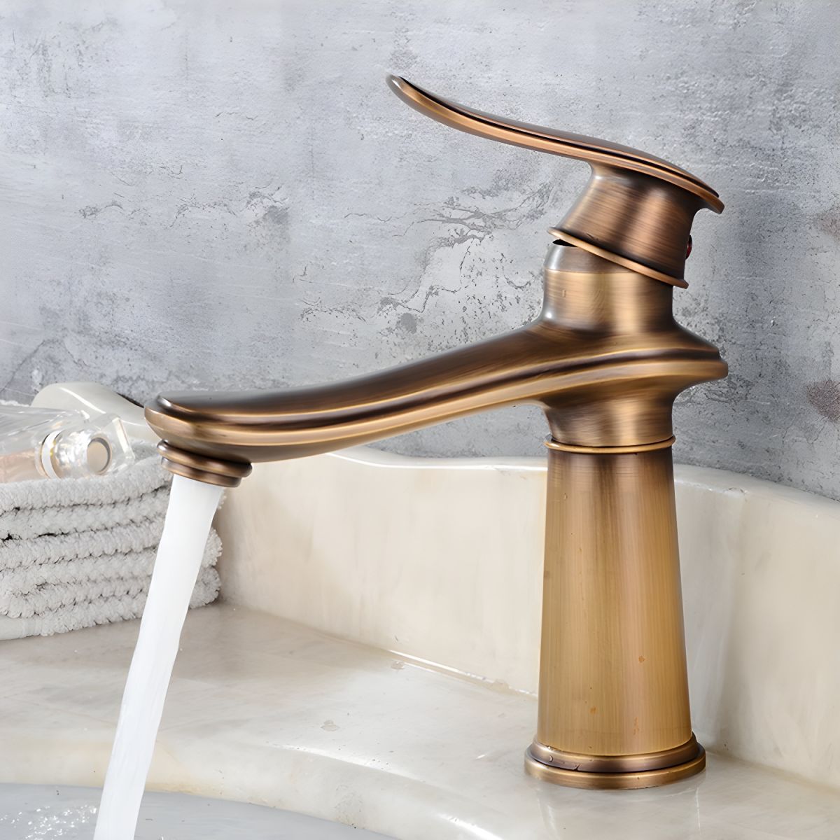 Alsvior | Vintage Low Arc Widespread Lever Bathroom Sink Tap