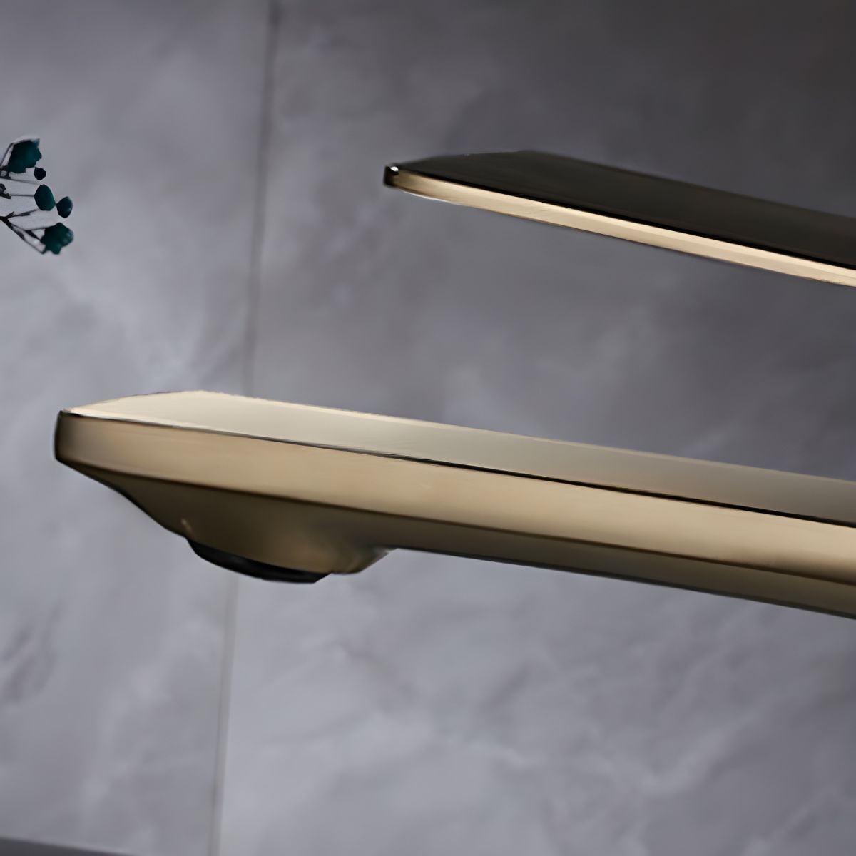 Kestrum | Modern Arched Column Bathroom Basin Tap