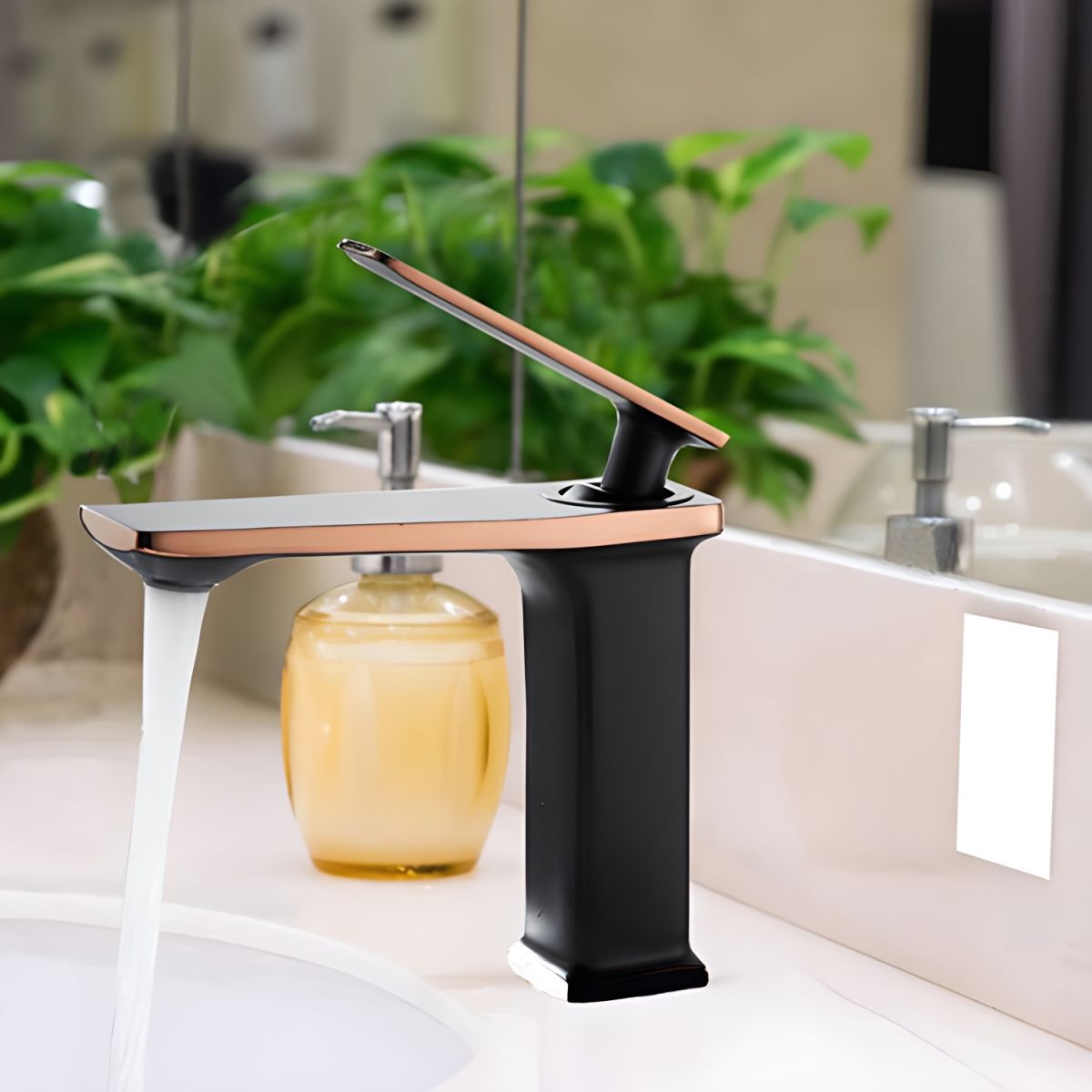 Juvandis | Modern Cuboid Profile Single Lever Bathroom Basin Tap