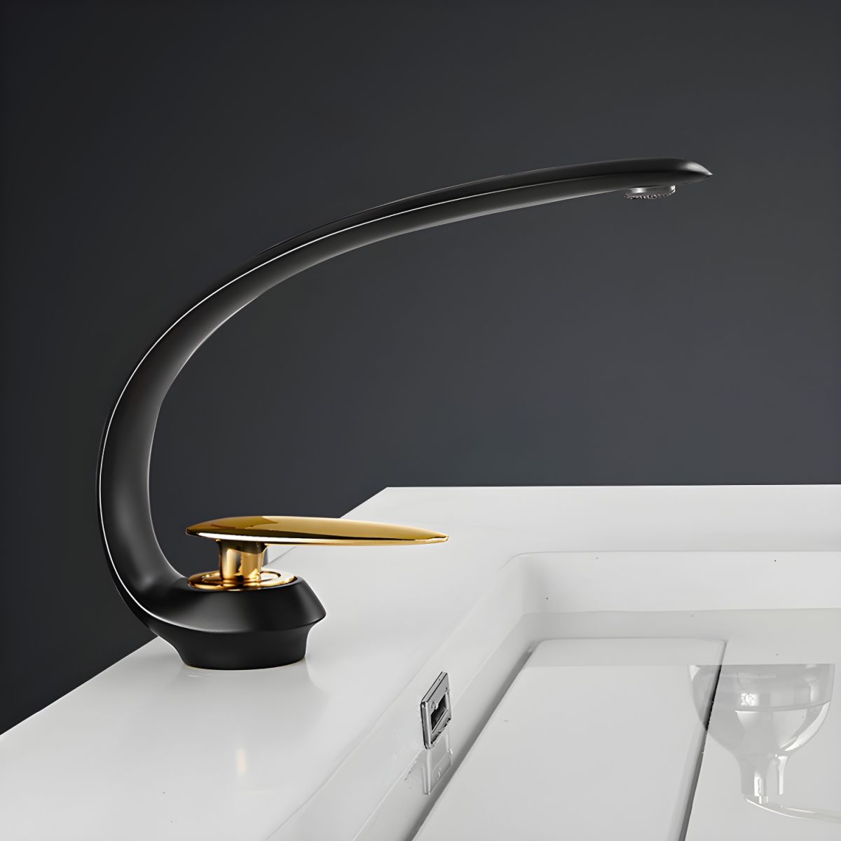 Solvarka | Modern Arched Silhouette Single Lever Bathroom Sink Tap