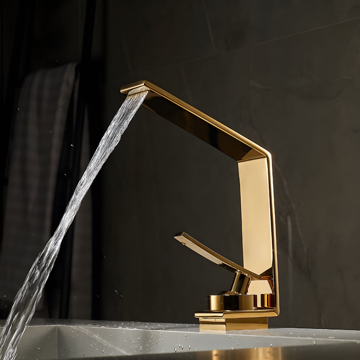 Eldvalla | Modern Cuboid Silhouette Single Lever Bathroom Sink Tap