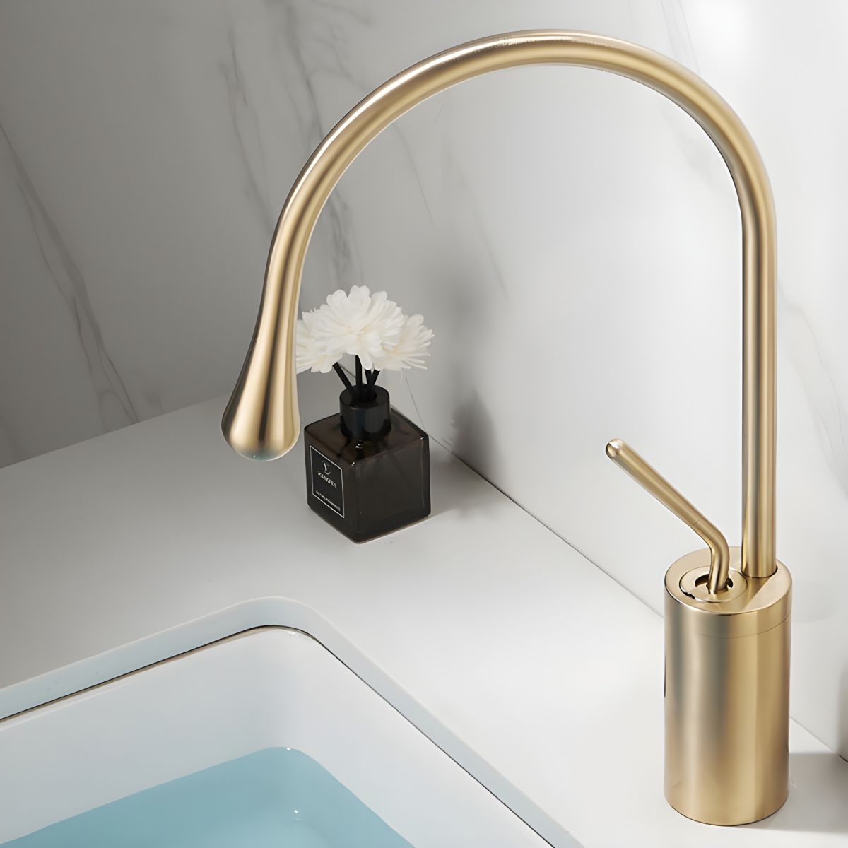 Lyvorne | Modern Circular Swivel Spout Single Lever Vessel Bathroom Basin Tap