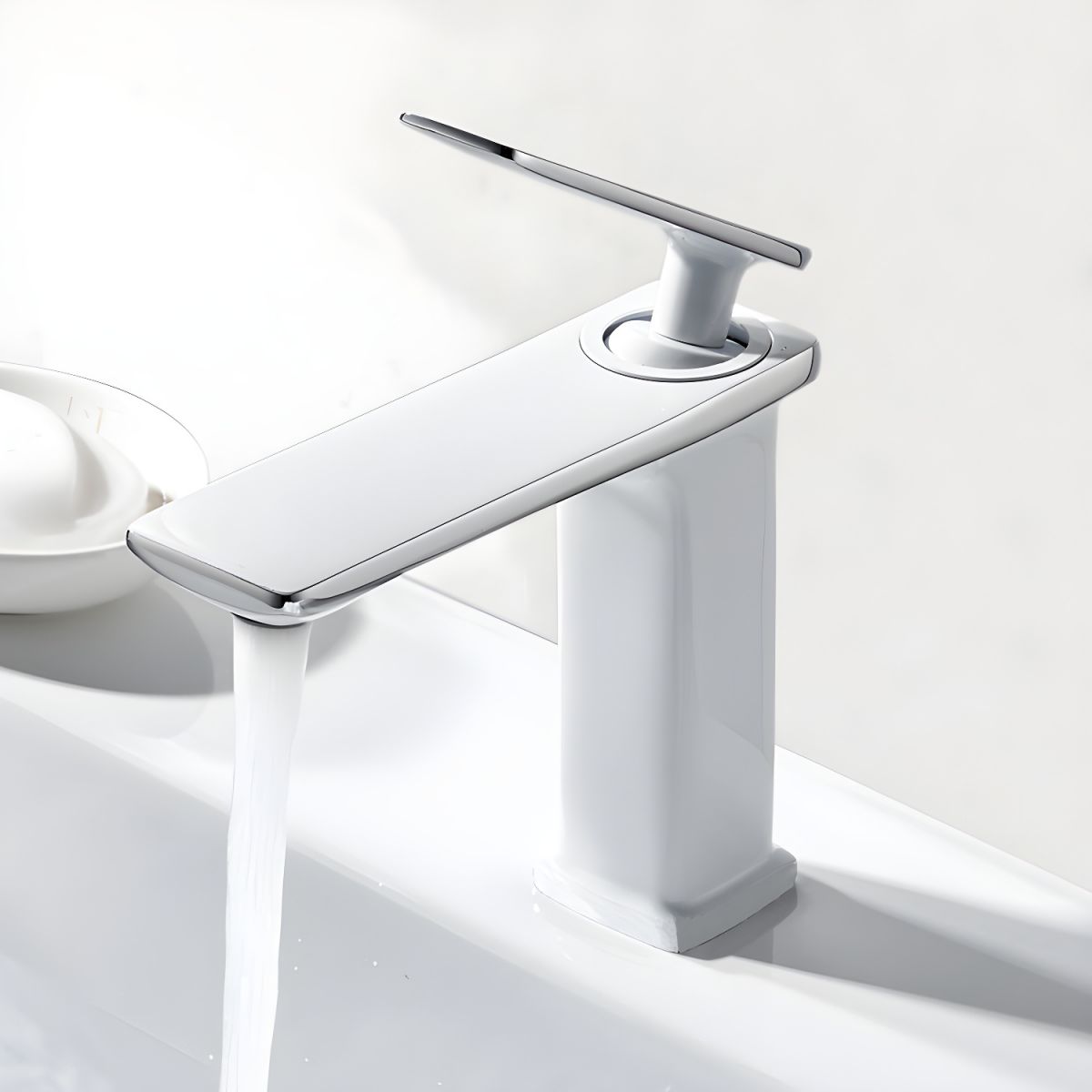 Juvandis | Modern Cuboid Profile Single Lever Bathroom Basin Tap