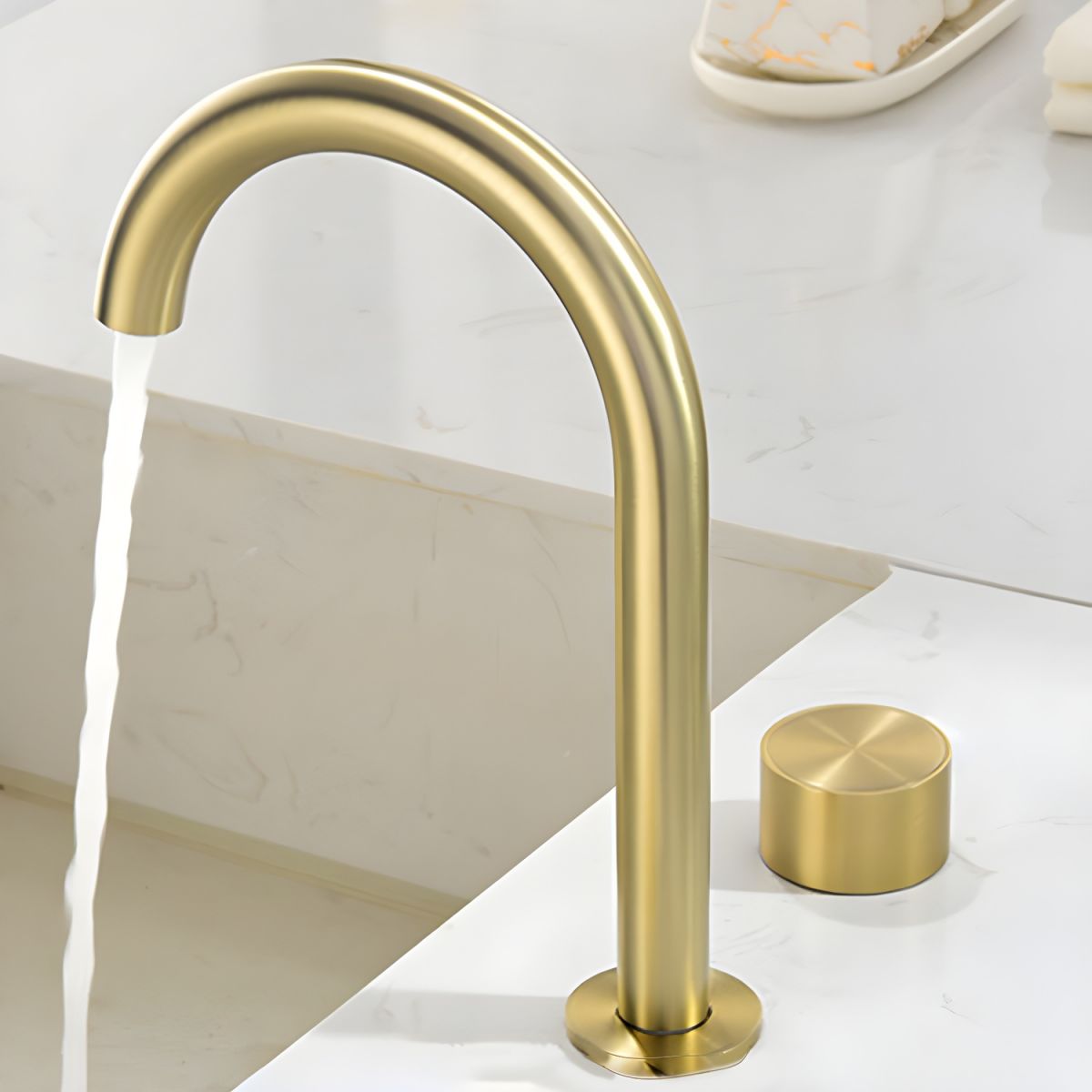 Juvallure | Modern Arched Silhouette Widespread Dual Handle Bathroom Sink Tap