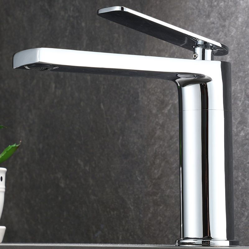 Sylvakia | Modern L-Shaped Single Lever Bathroom Sink Tap