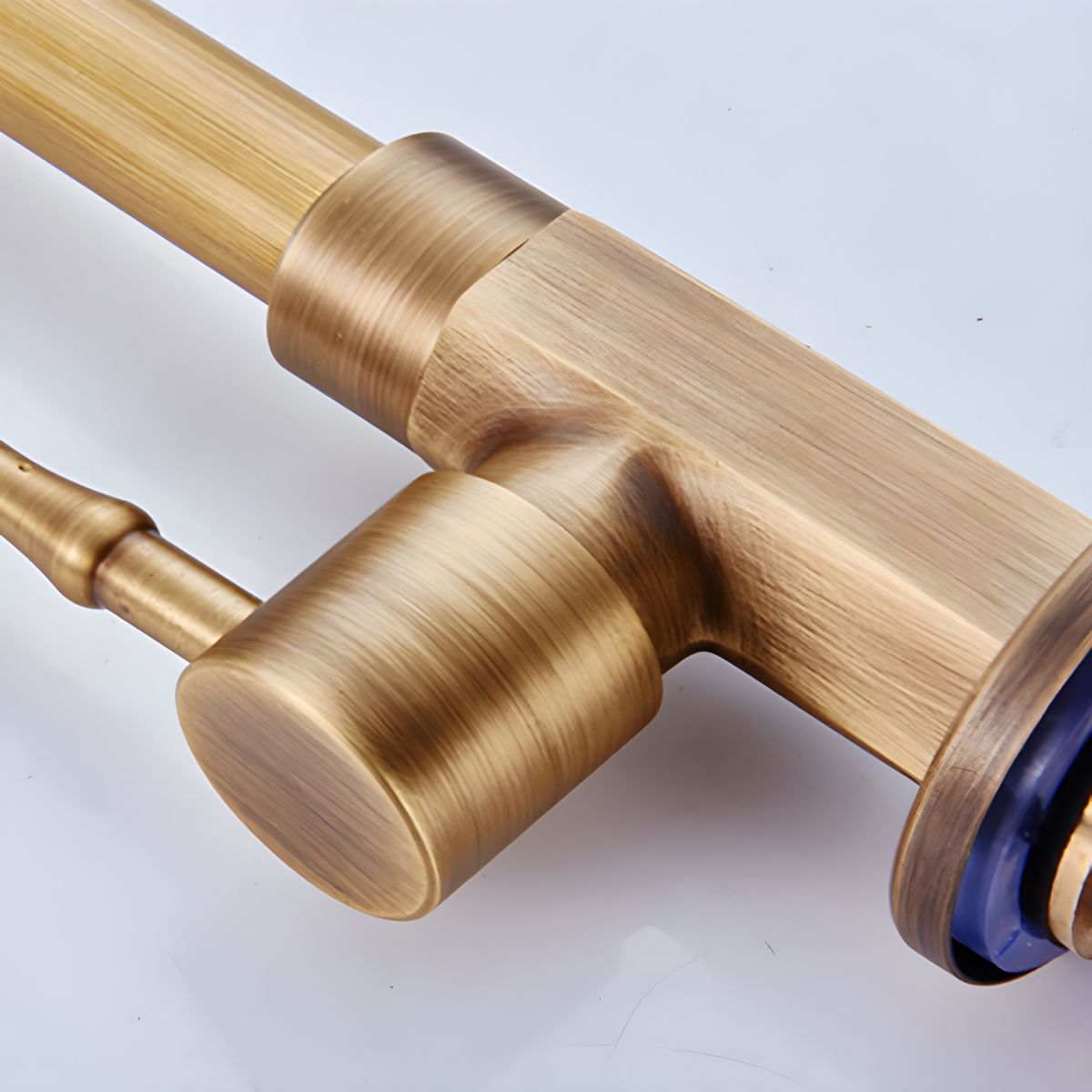 Lythavik | Elegant Gooseneck High Arc Kitchen Sink Mixer Tap with Lever