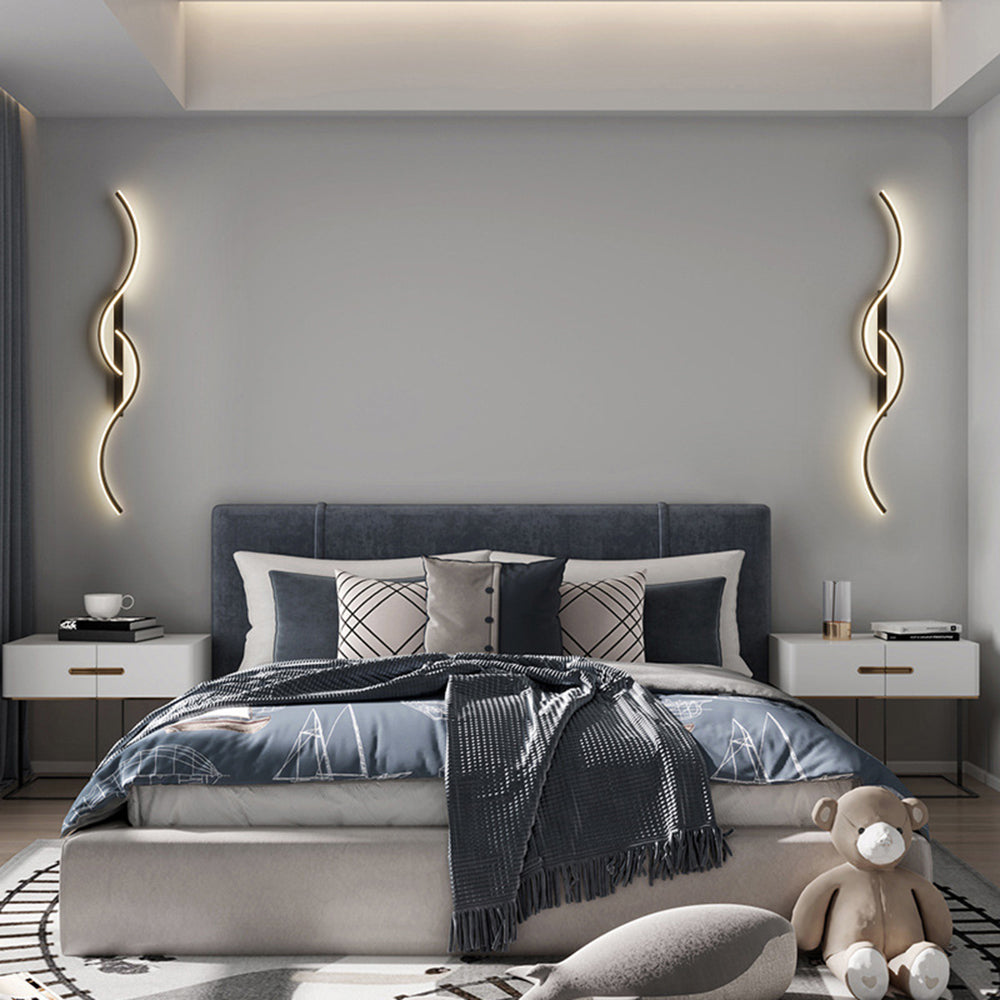 Althun | Modern Sinuous Wave Silhouette Metal Wall Light
