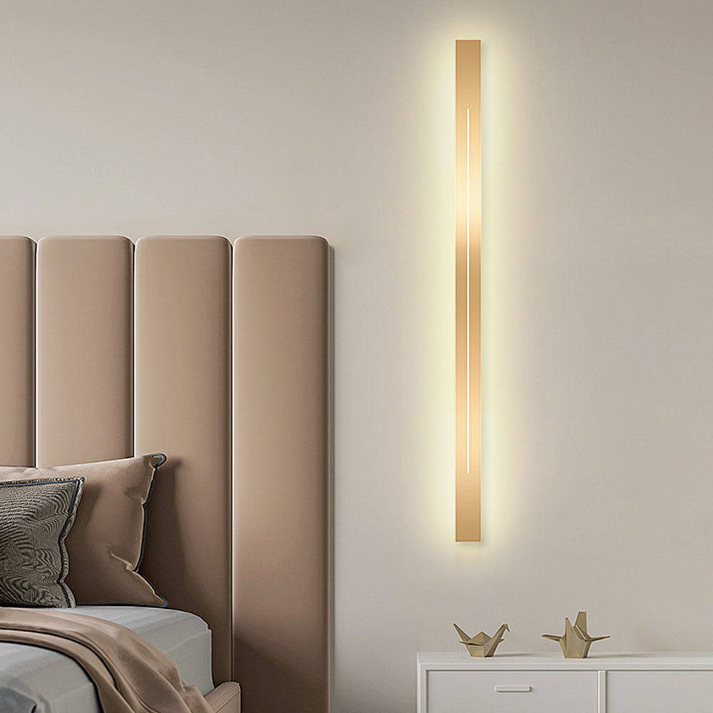 Azini | Sleek Geometric Vertical Rectangle Acrylic Wall Light