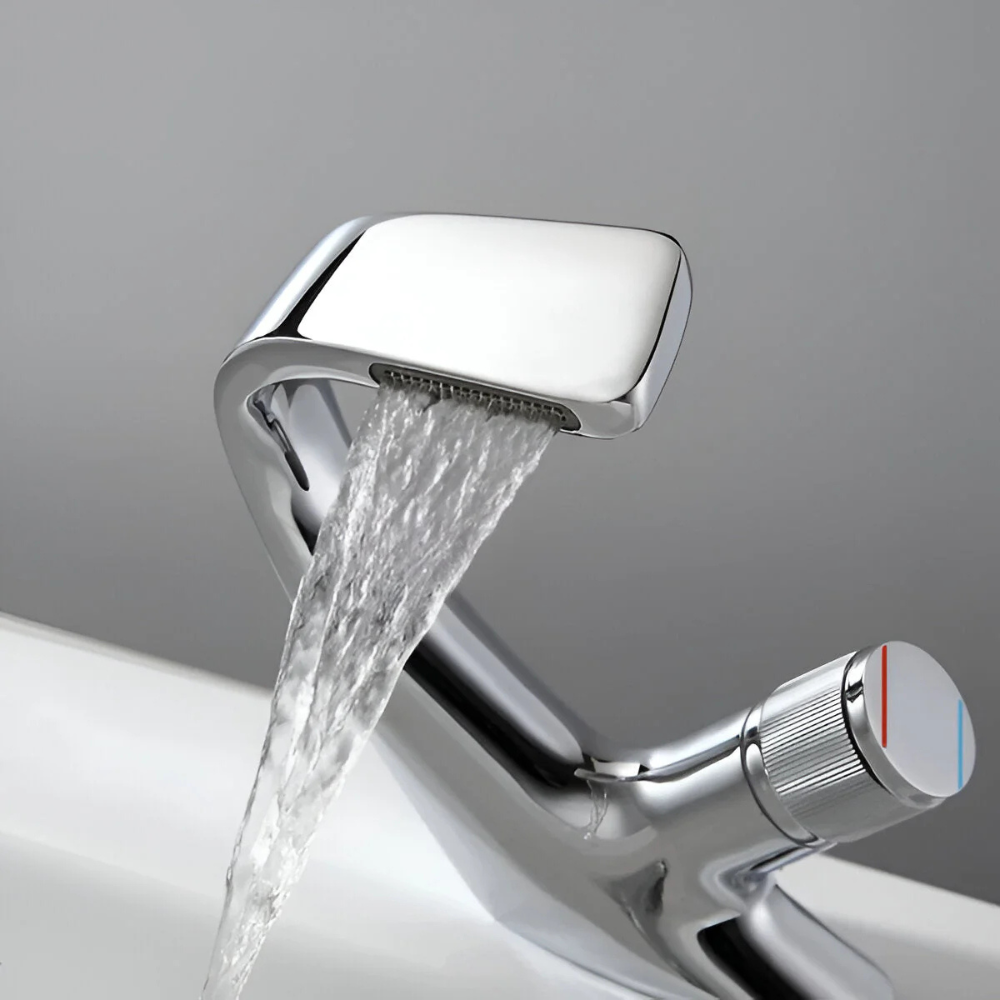 Cascata | Modern Waterfall Bathroom Basin Mixer Tap with Single Handle Control