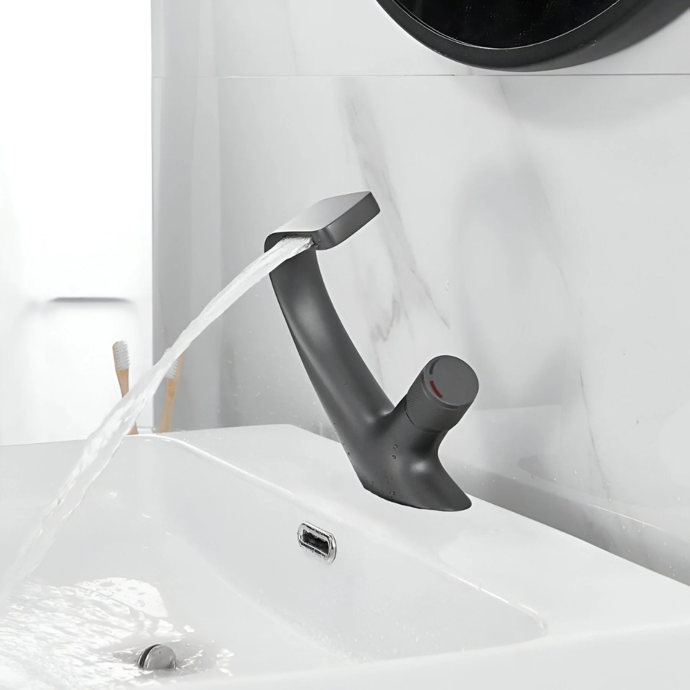 Cascata | Modern Waterfall Bathroom Basin Mixer Tap with Single Handle Control