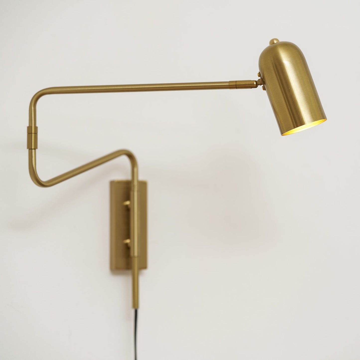 Kelsigore | Minimalist Swing Arm Rotatable Geometric Functional Wall Light