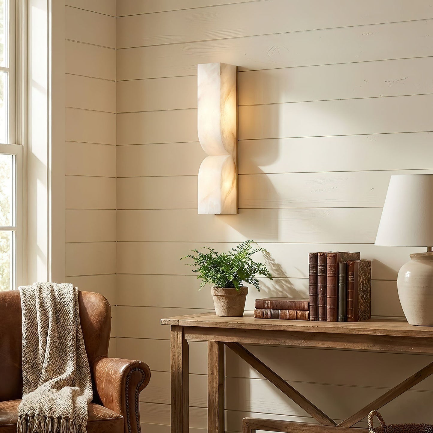 Marbrisso | Minimalist Carved Alabaster Stone Wall Light