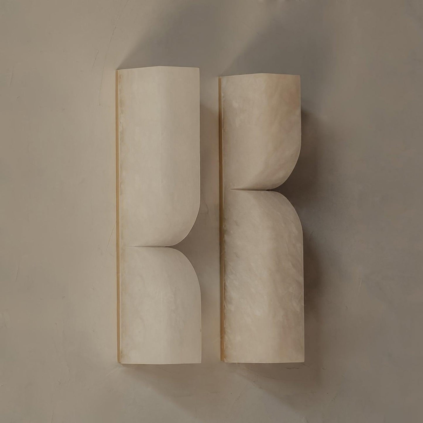 Marbrisso | Minimalist Carved Alabaster Stone Wall Light