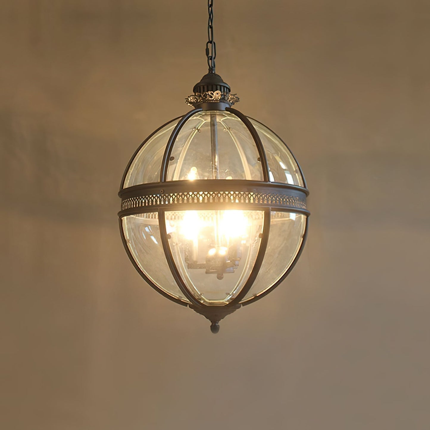 Vinse | Vintage Spherical Transparent Glass Pendant Light