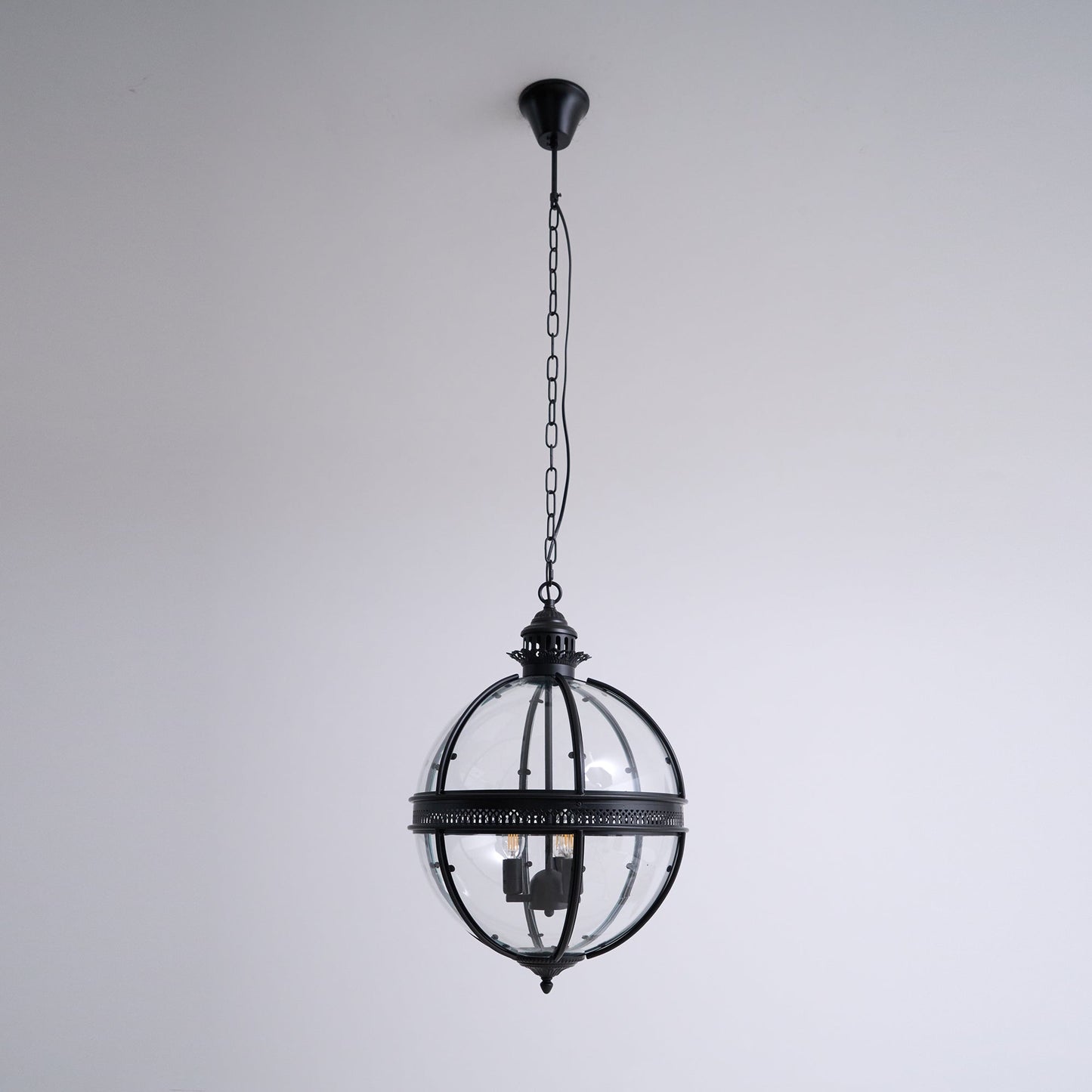 Vinse | Vintage Spherical Transparent Glass Pendant Light