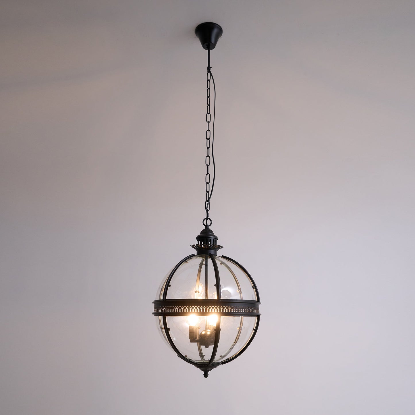 Vinse | Vintage Spherical Transparent Glass Pendant Light