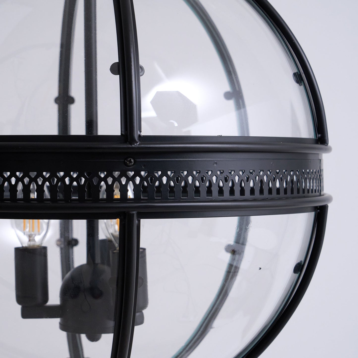 Vinse | Vintage Spherical Transparent Glass Pendant Light