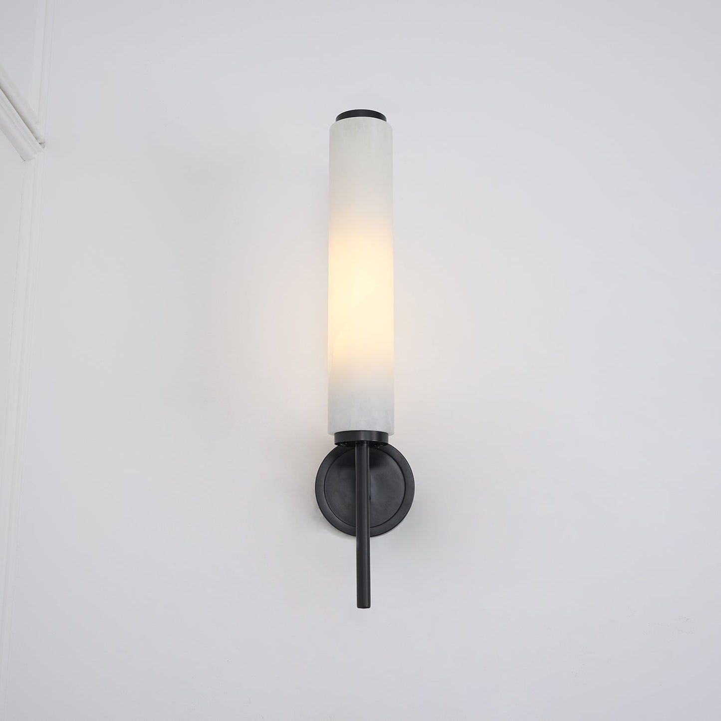 Kelsorim | Geometric Minimalist Alabaster Cylinder Wall Light