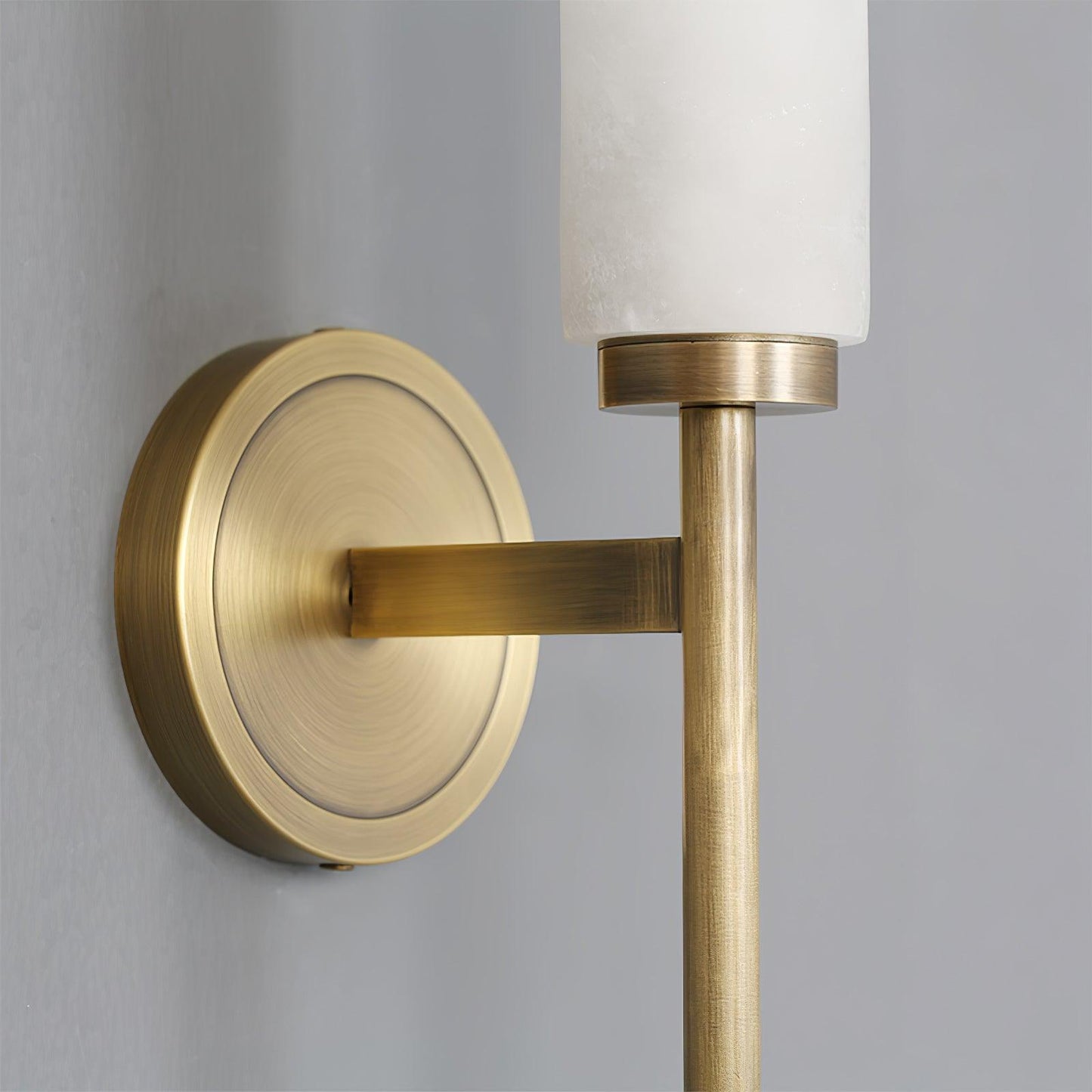 Kelsorim | Geometric Minimalist Alabaster Cylinder Wall Light