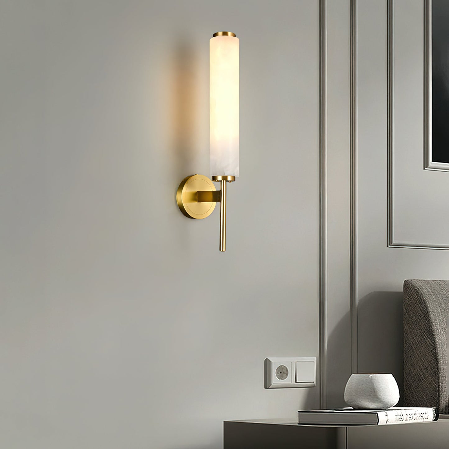 Kelsorim | Geometric Minimalist Alabaster Cylinder Wall Light