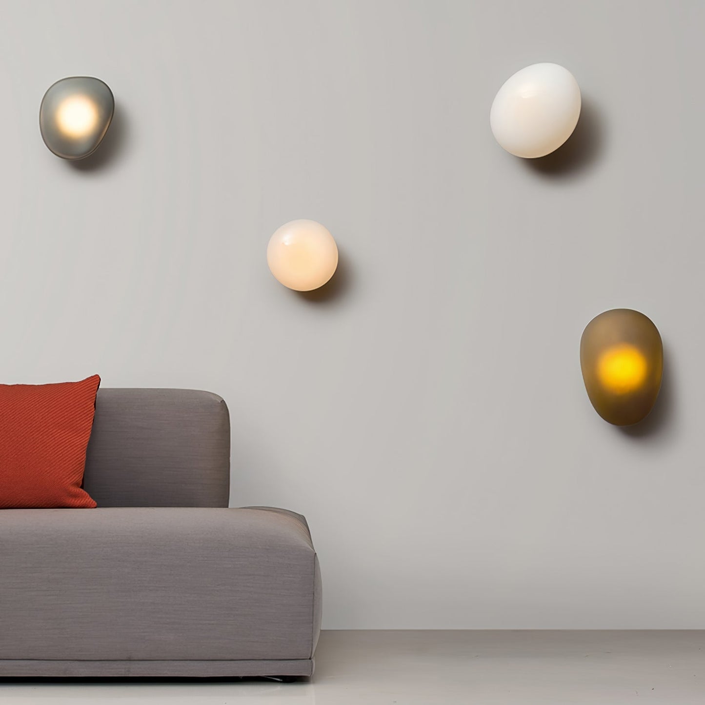 Caldrion | Hand Blown Glass Pebble Wall Light