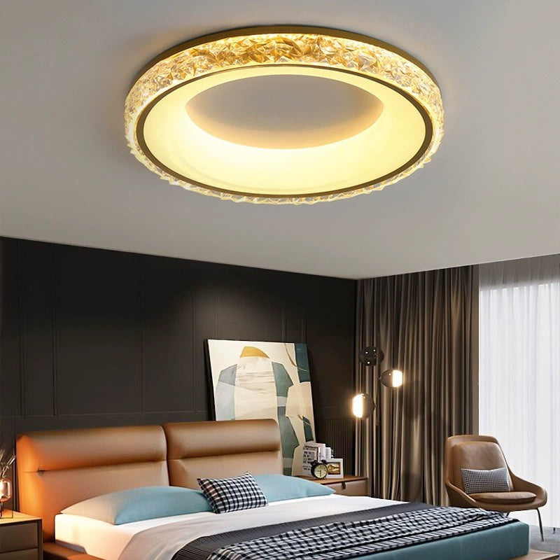 Lustra | Modern Round Acrylic Flush Mount Ceiling Light