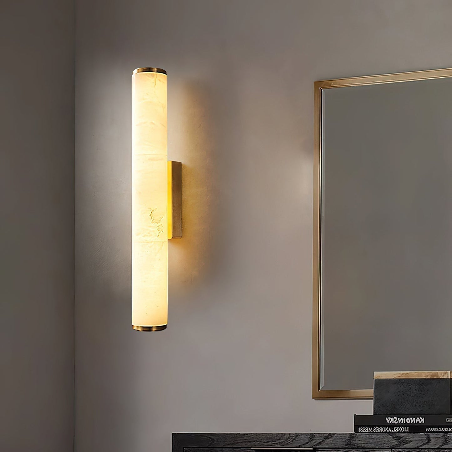 Aristhos | Minimalist Linear Alabaster and Brass Wall Light