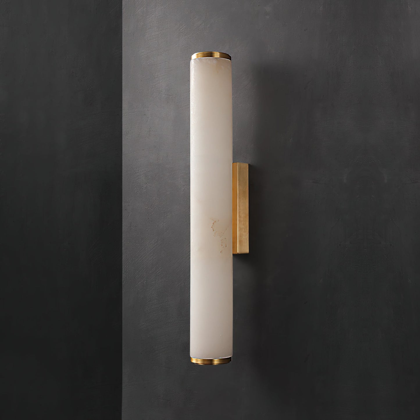 Aristhos | Minimalist Linear Alabaster and Brass Wall Light