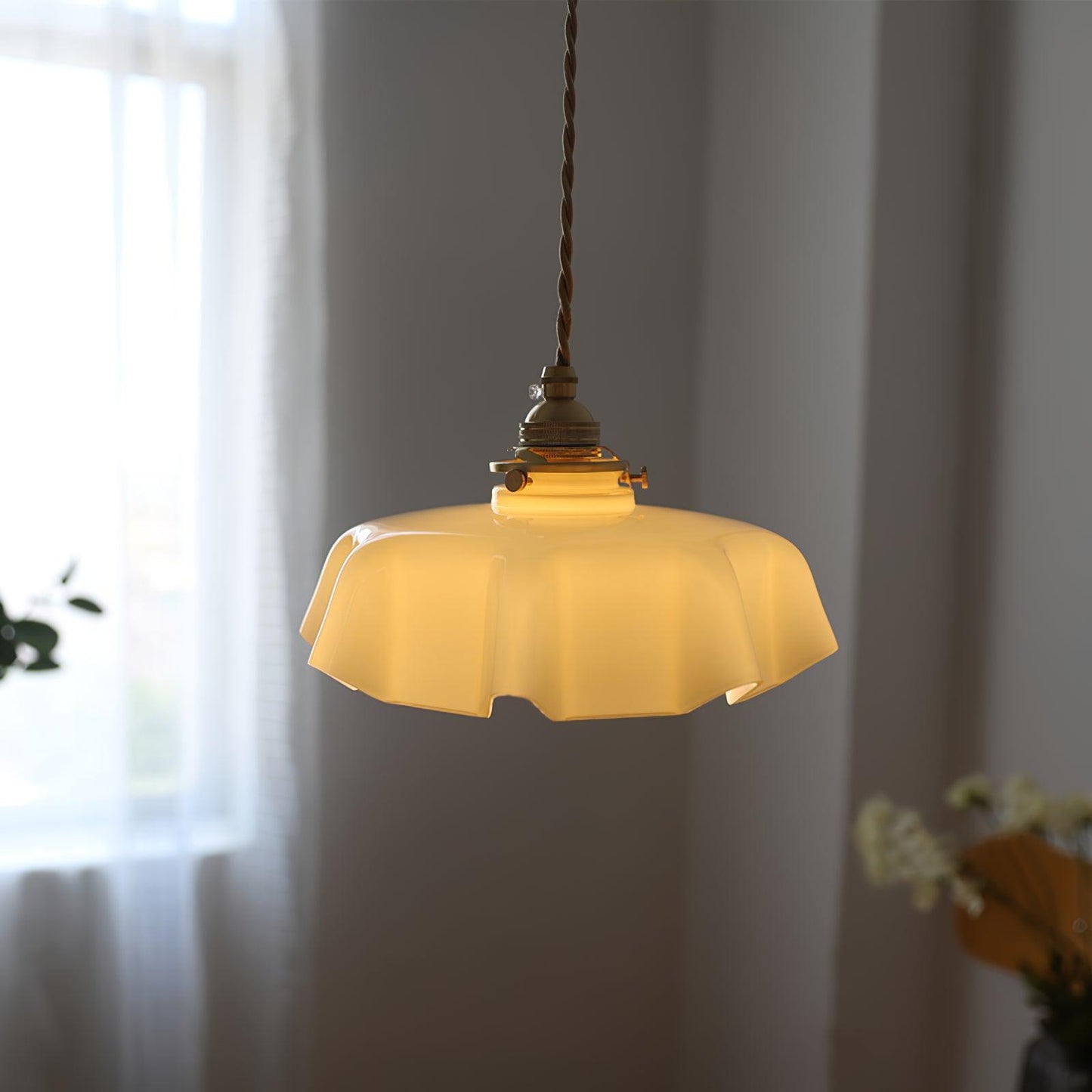 Kelvarna | Vintage Pleated Glass Fluted Pendant Light