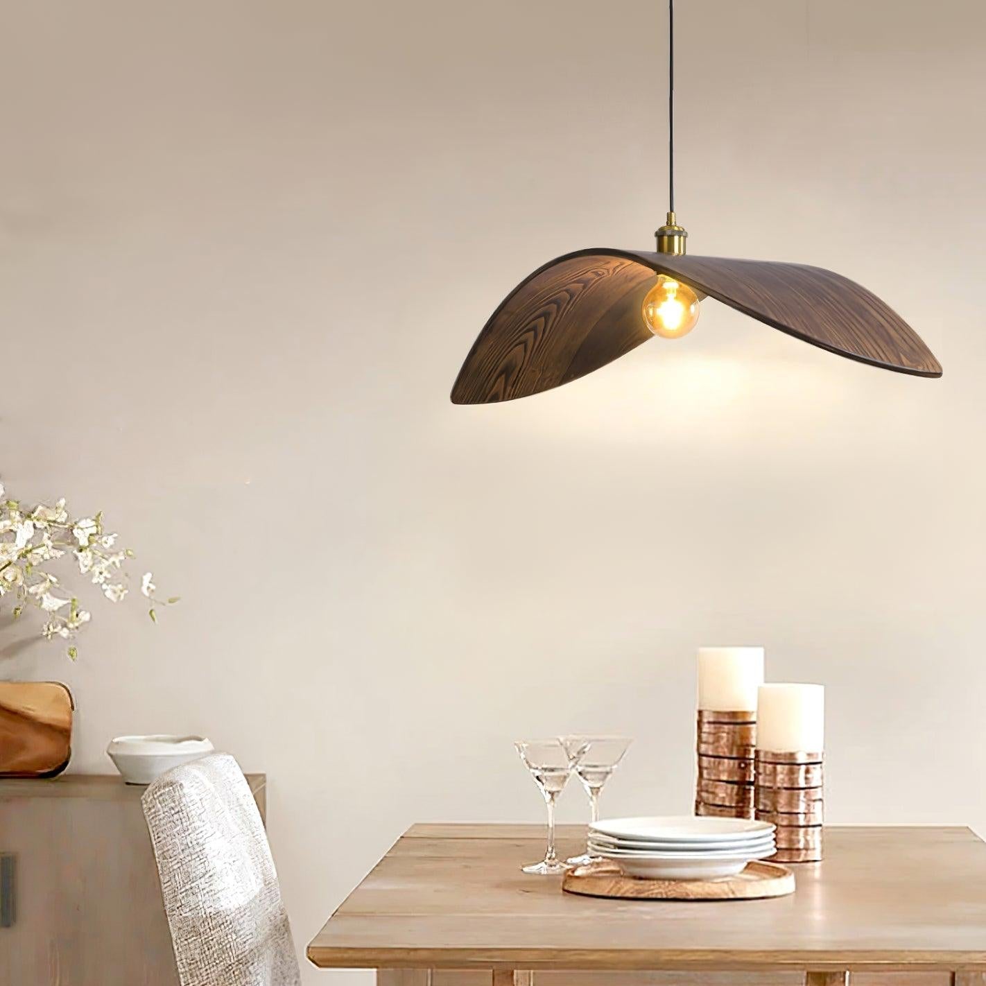 Kjelden | Nordic Sculptural Ash Wood Wave Pendant Light