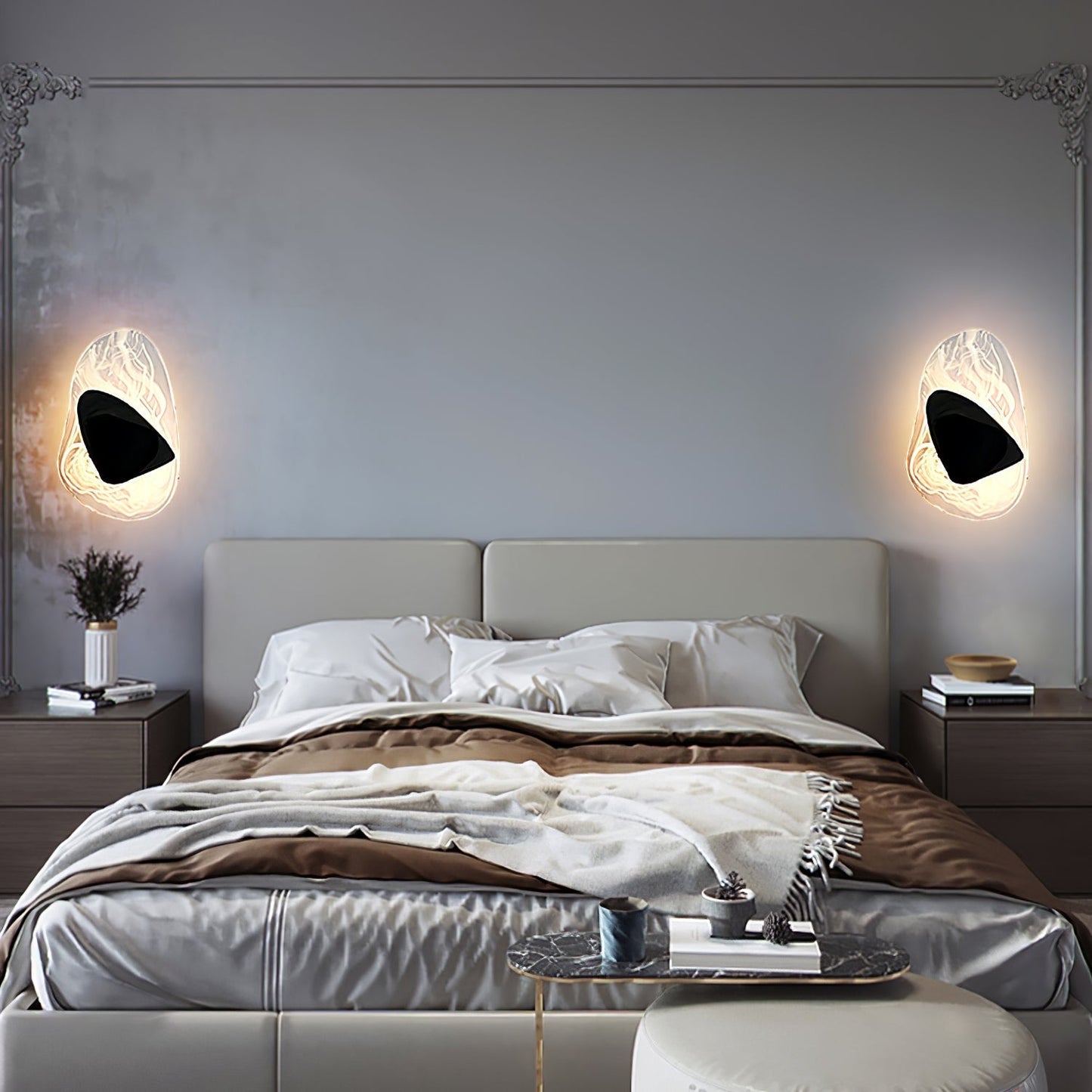 Zoryathen | Translucent Glass Ribbed Sconce Wall Light