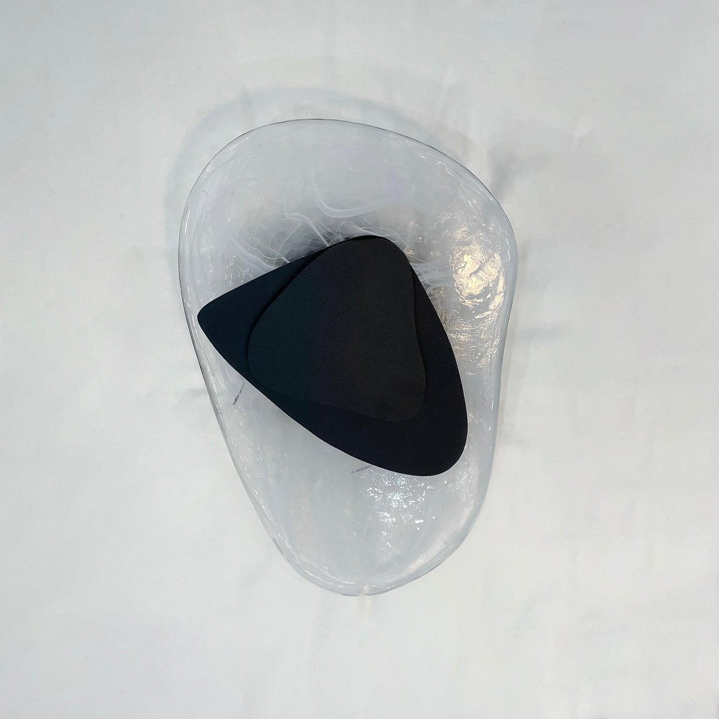 Zoryathen | Translucent Glass Ribbed Sconce Wall Light