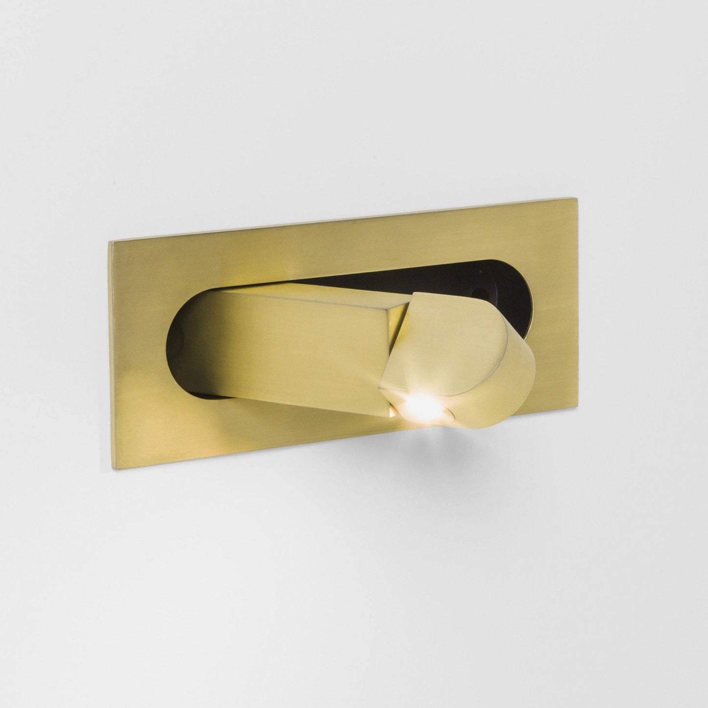 Alsvik | Minimalist Swivel Beam Integrated Reading Wall Light
