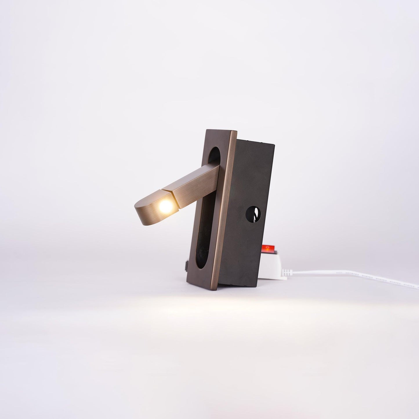 Alsvik | Minimalist Swivel Beam Integrated Reading Wall Light