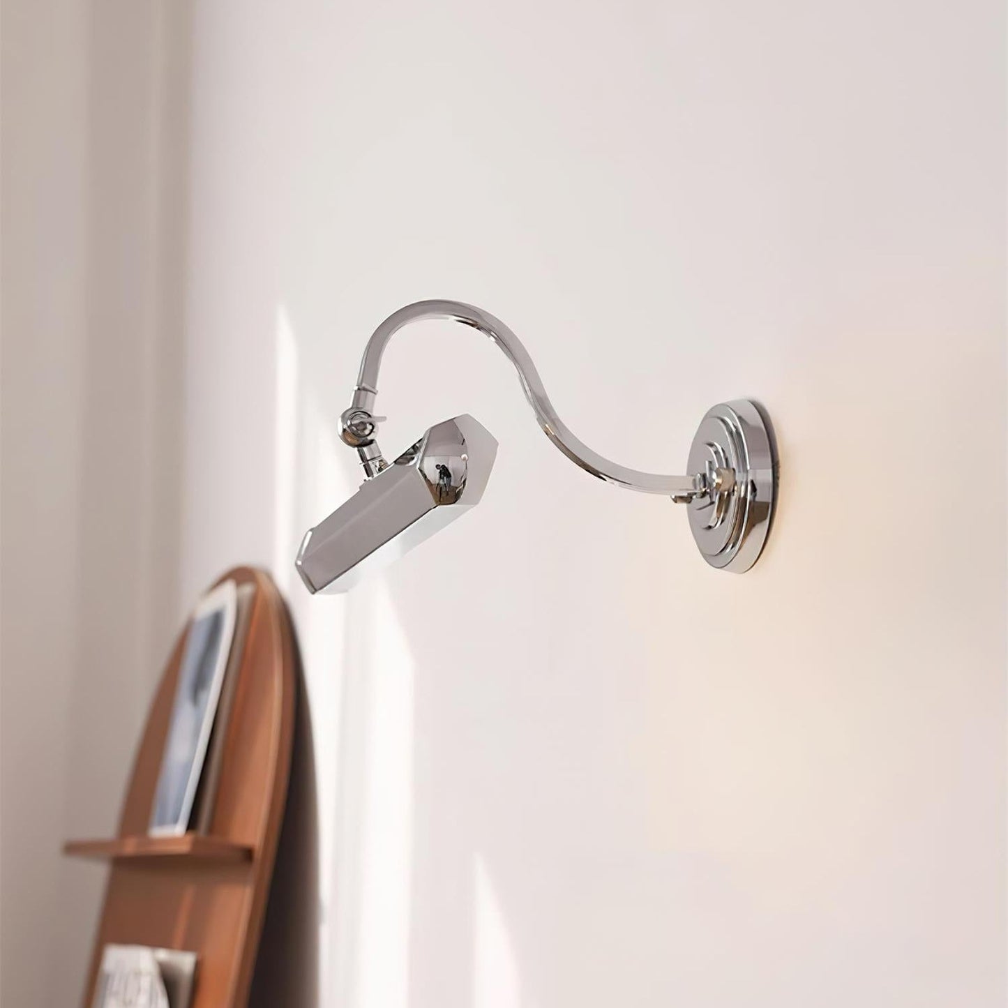 Aerisue | Luxury Sculptural Geometric Frame Accent Wall Light