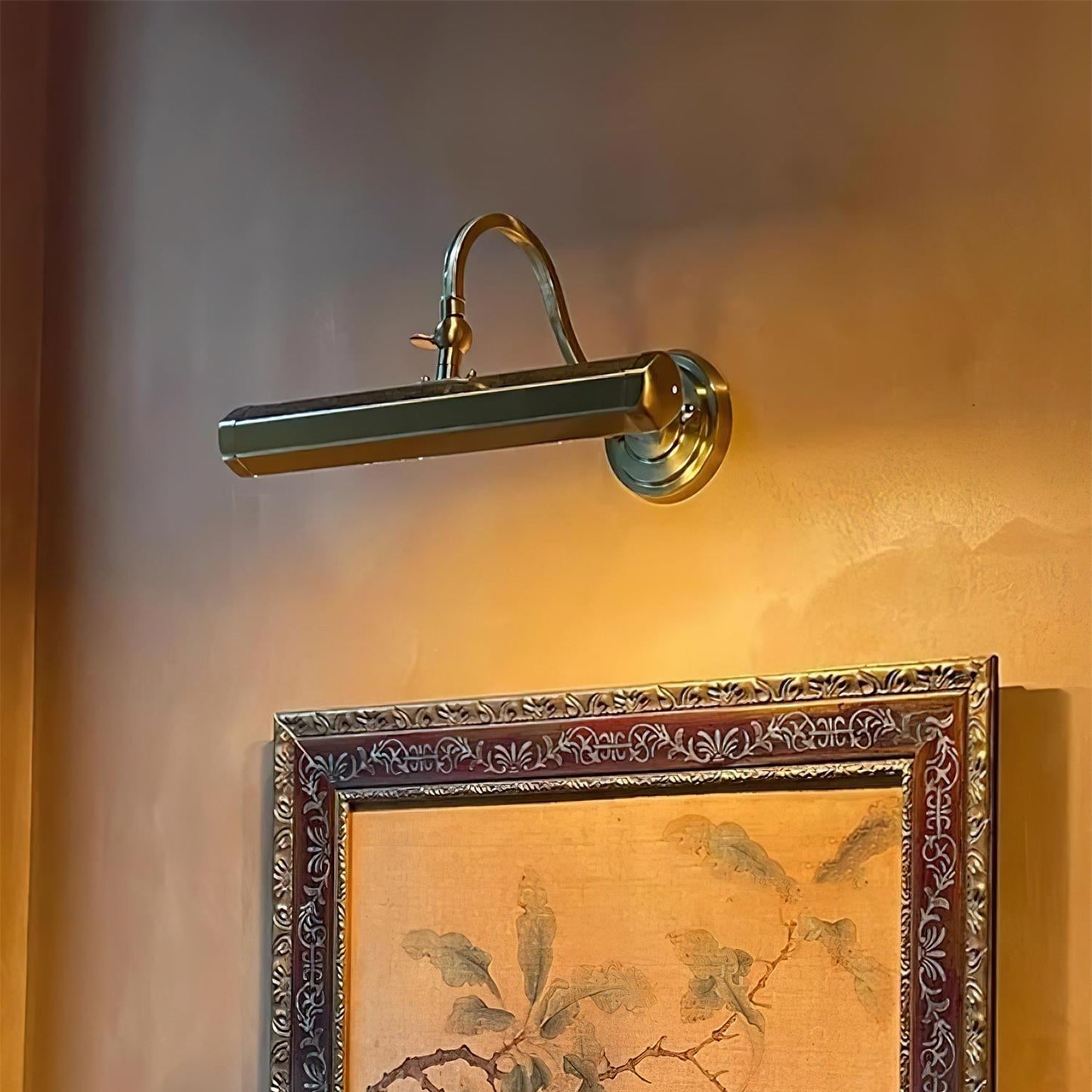 Aerisue | Luxury Sculptural Geometric Frame Accent Wall Light