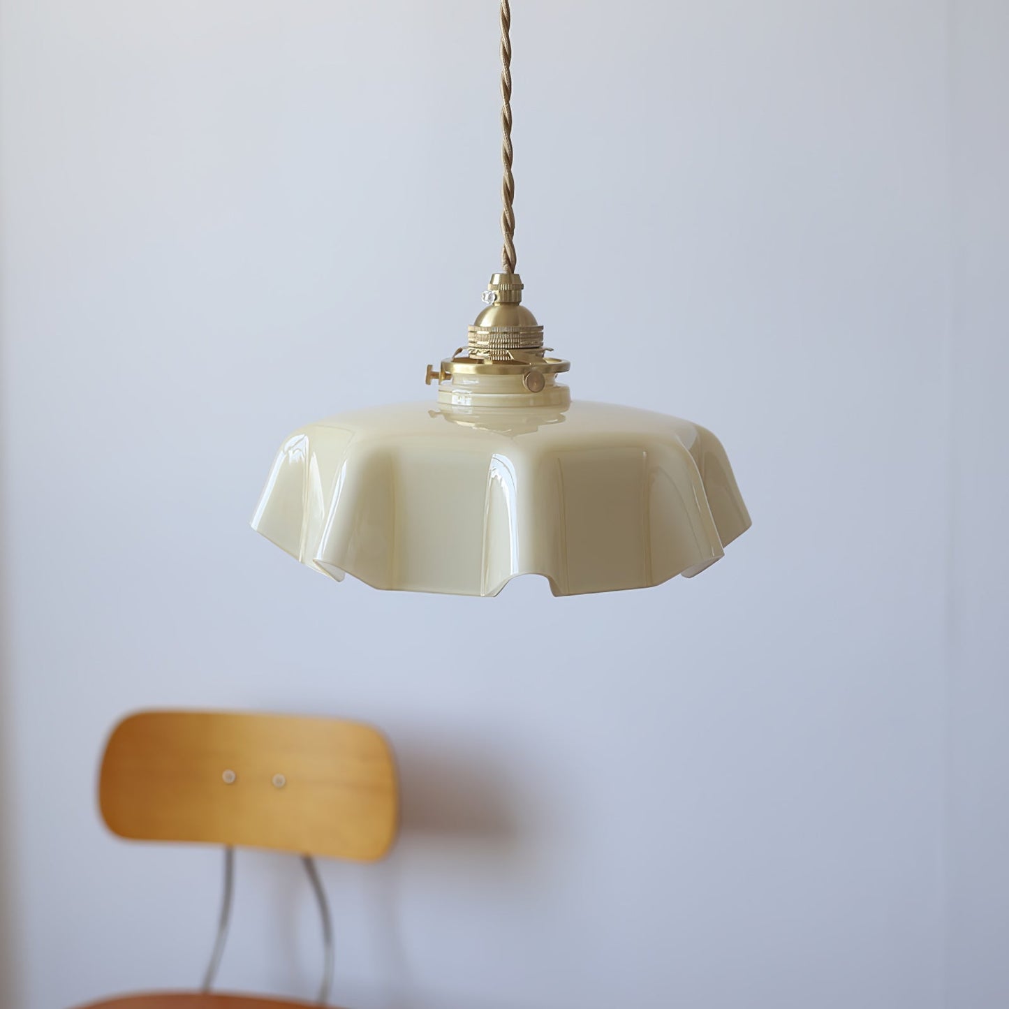 Kelvarna | Vintage Pleated Glass Fluted Pendant Light