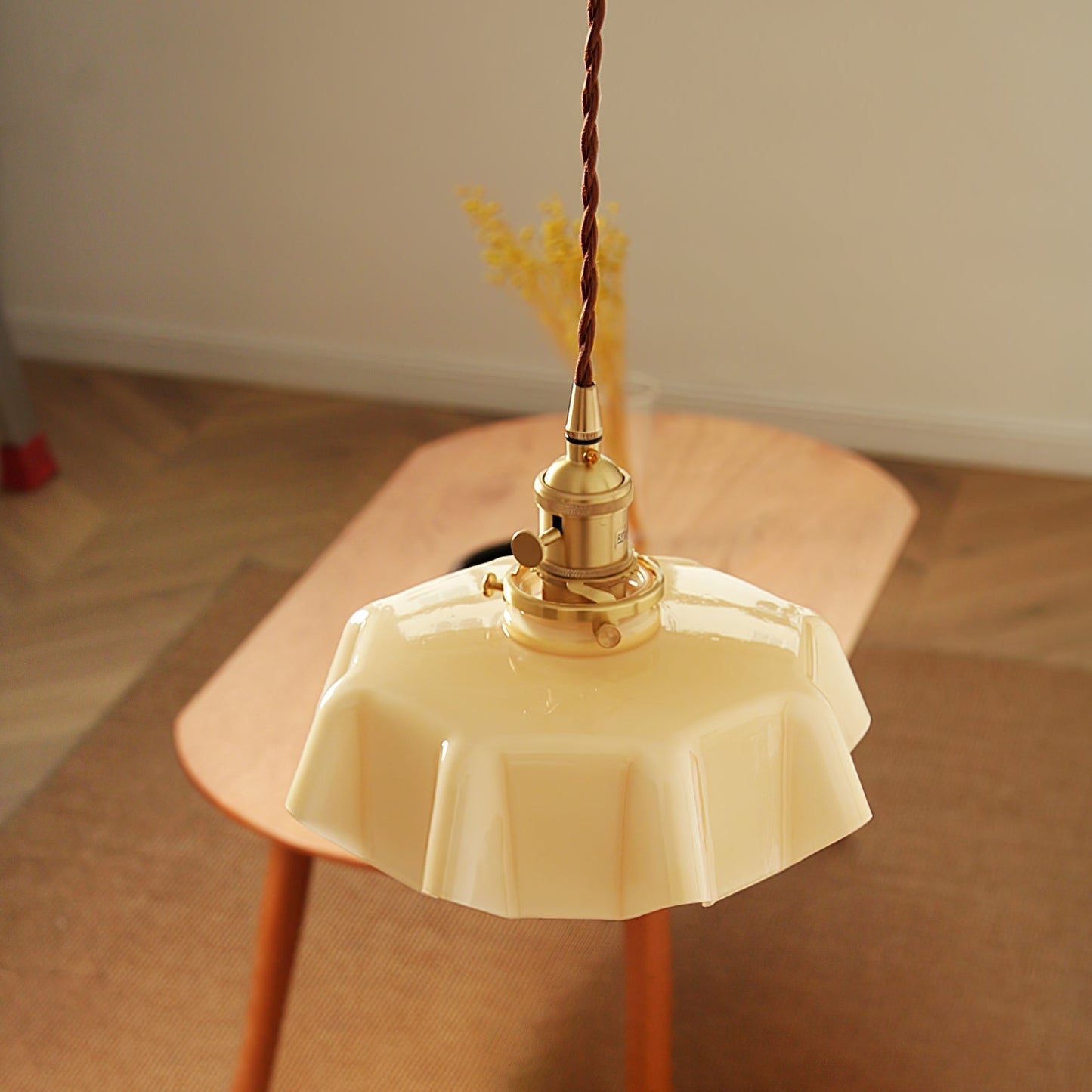 Kelvarna | Vintage Pleated Glass Fluted Pendant Light