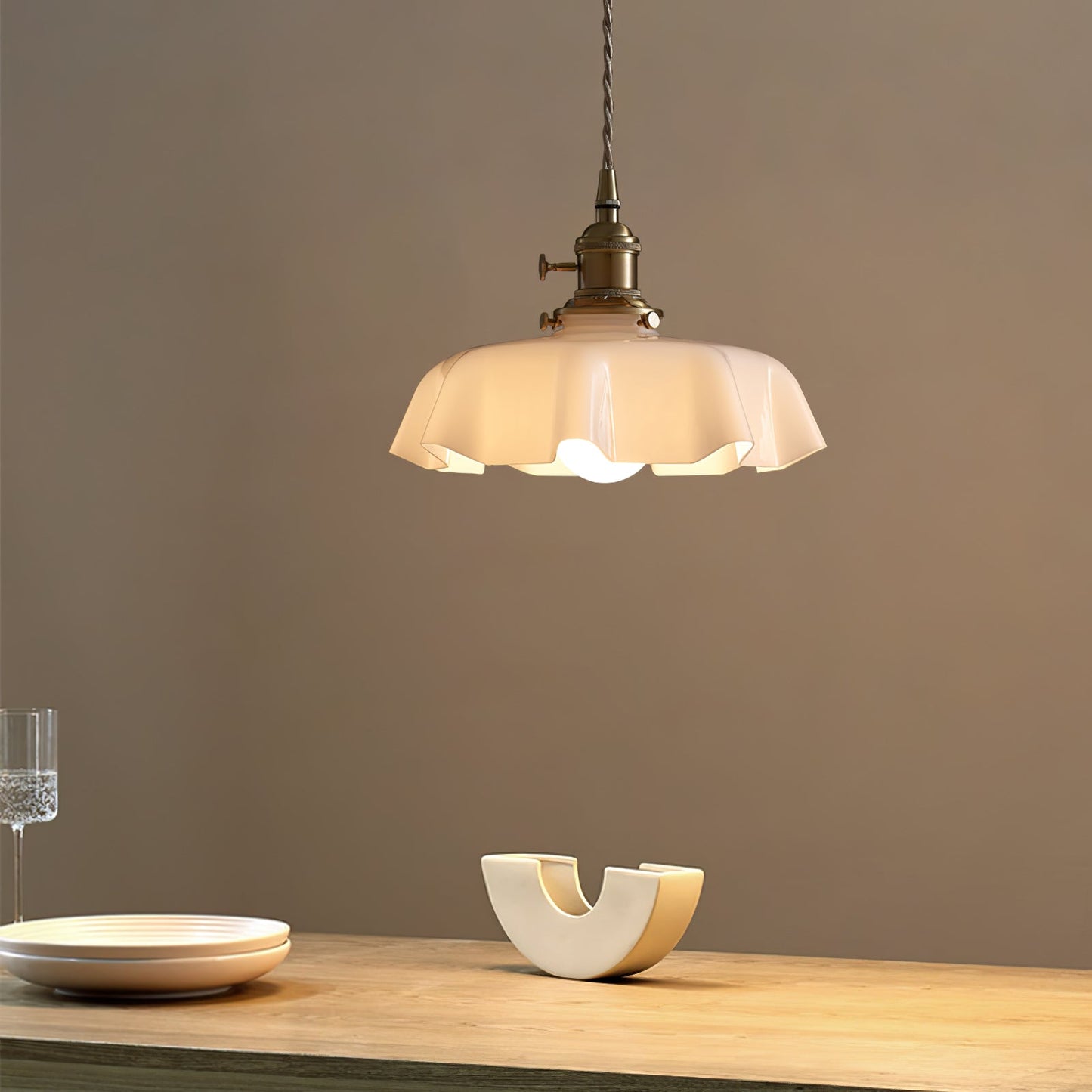 Kelvarna | Vintage Pleated Glass Fluted Pendant Light