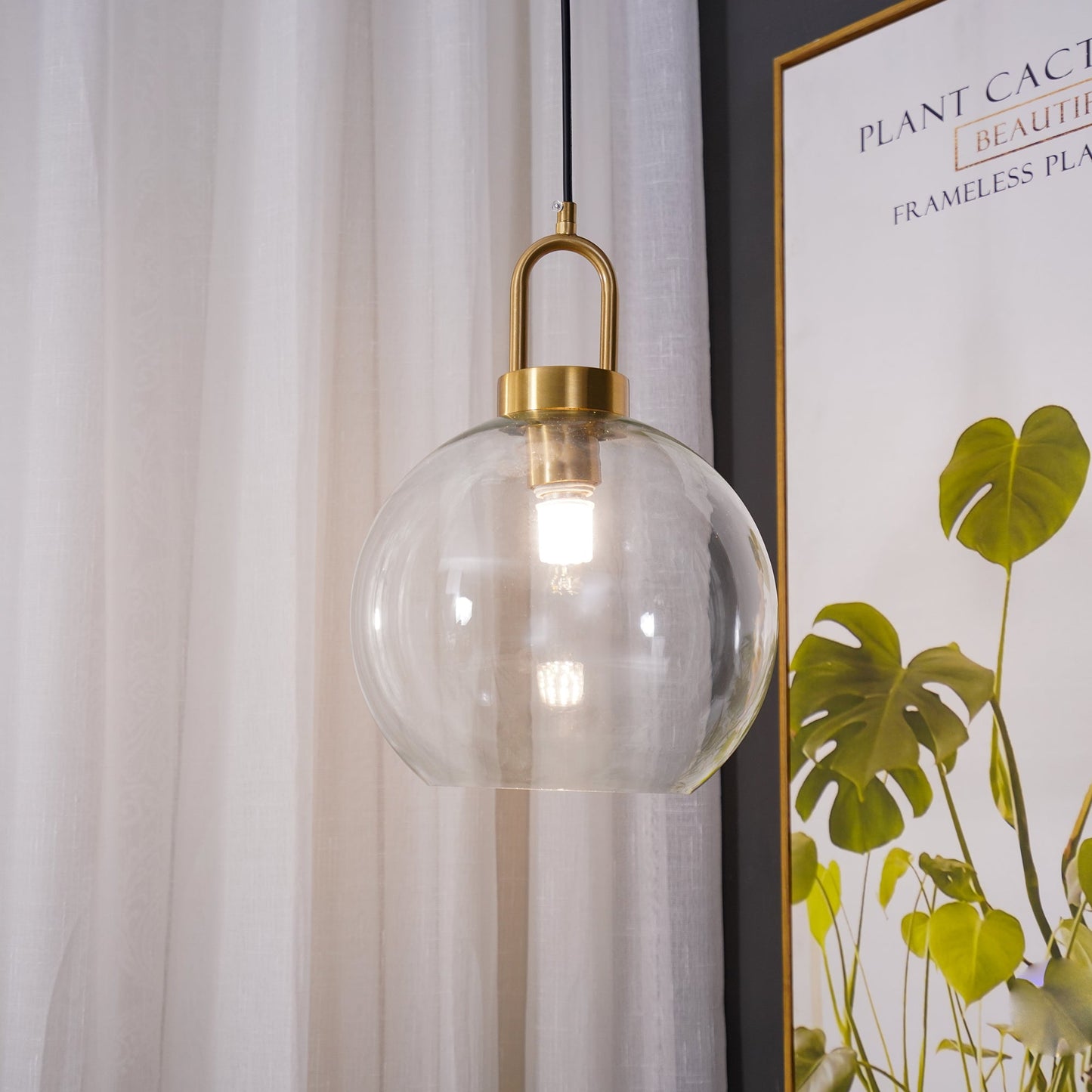 Kyntara | Contemporary Asymmetric Elliptical Glass Pendant Light