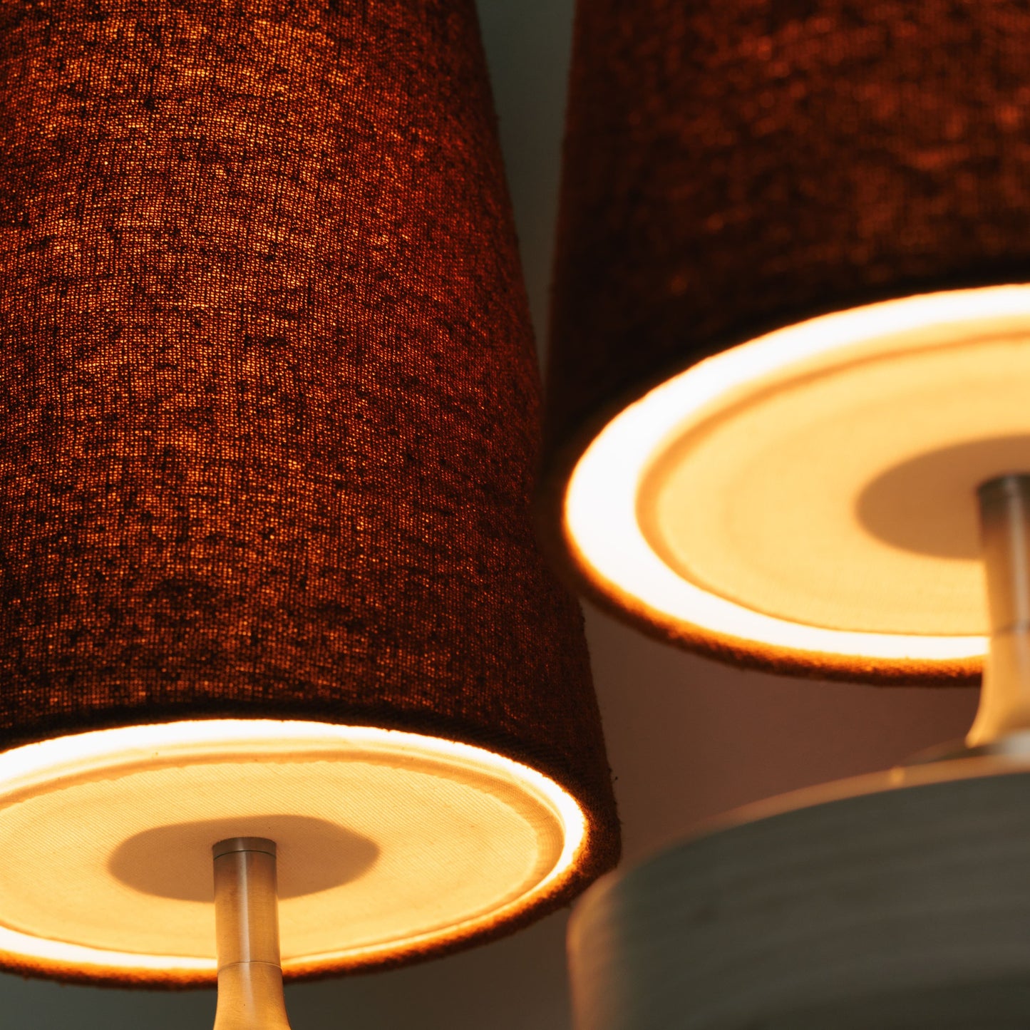 Alavari | Antique Brass Scalloped Silhouette Fabric Wall Light