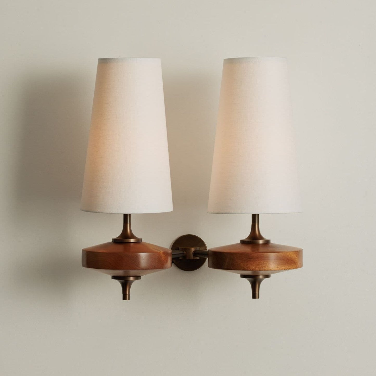 Alavari | Antique Brass Scalloped Silhouette Fabric Wall Light
