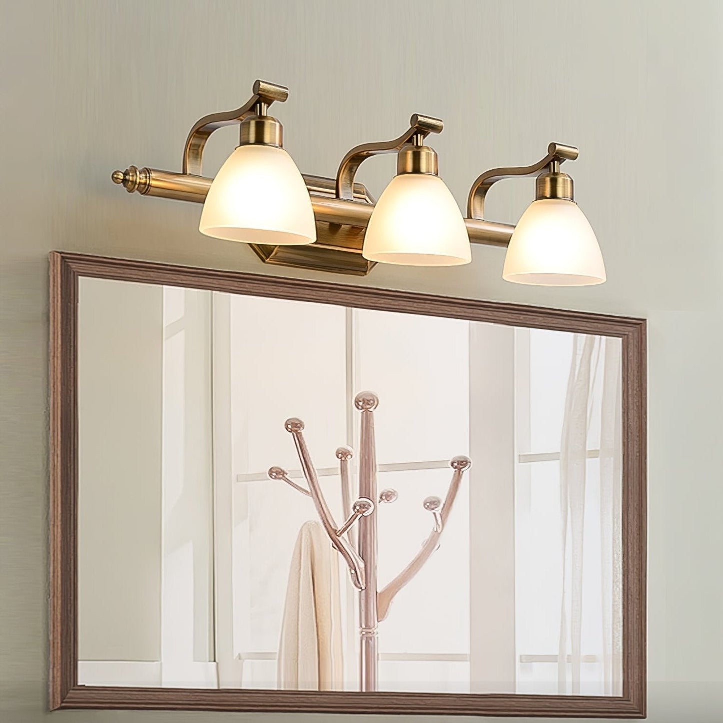 Luvidior | Scalloped Ribbed Glass Arched Frame Luxury Wall Light