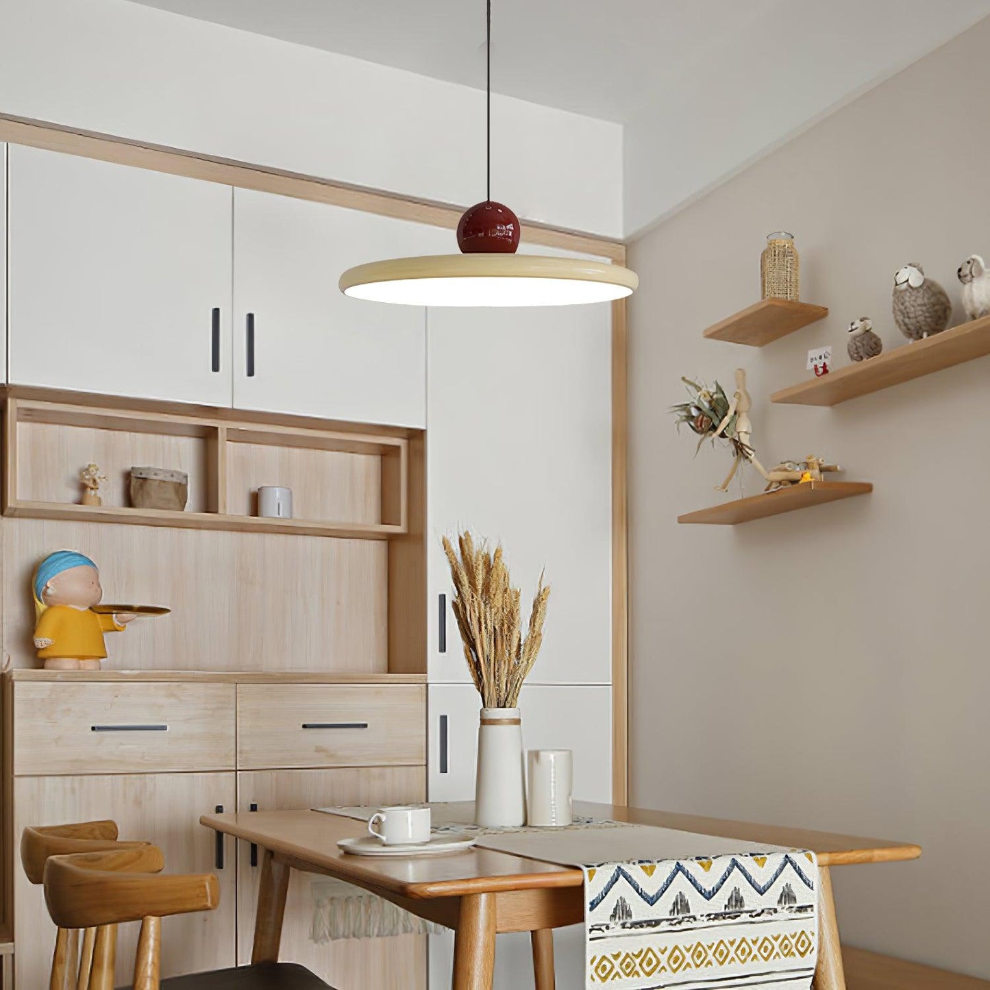 Belvador | Geometric Circular Silhouette Floating Pendant Light