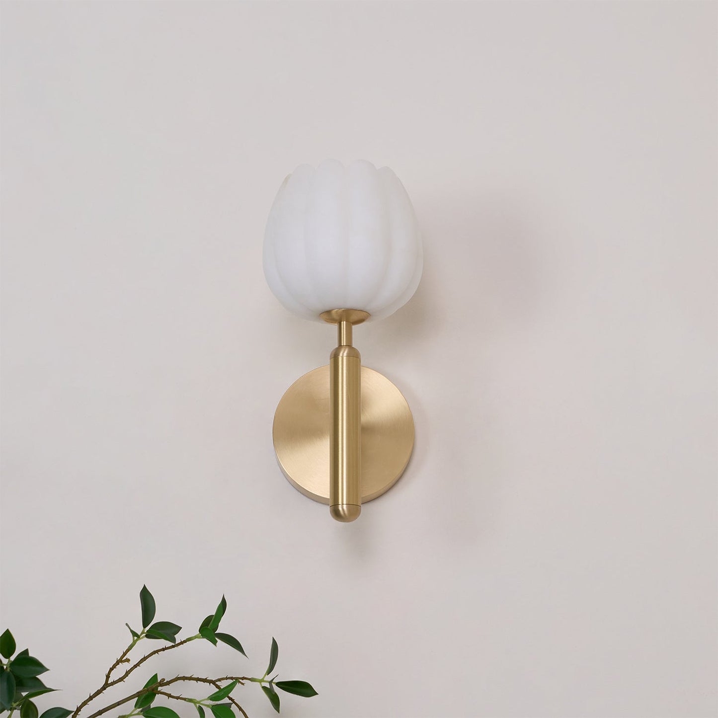 Lyhose | Botanical Alabaster Stone Floral Sculpture Wall Light