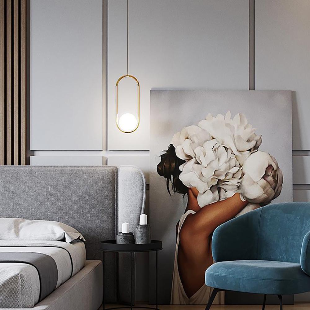 Belvadiro | Minimalist Spherical Glass Pendant Light