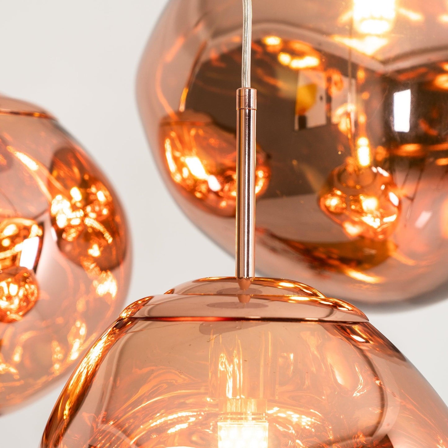 Kryntoch | Sculptural Fluidic Wave Ambient Drop Pendant Light