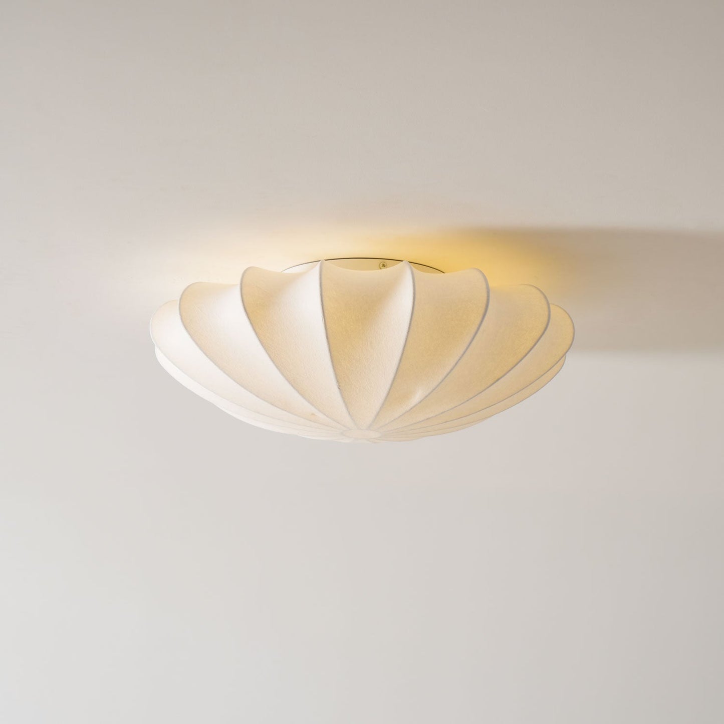Korisand | Mid-Century Geometric Sculptural Silk Mesh Ceiling Light